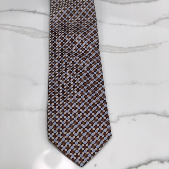 Hart Schaffner Marx Silk Blue and Brown Geometric Tie - Picture 1 of 6